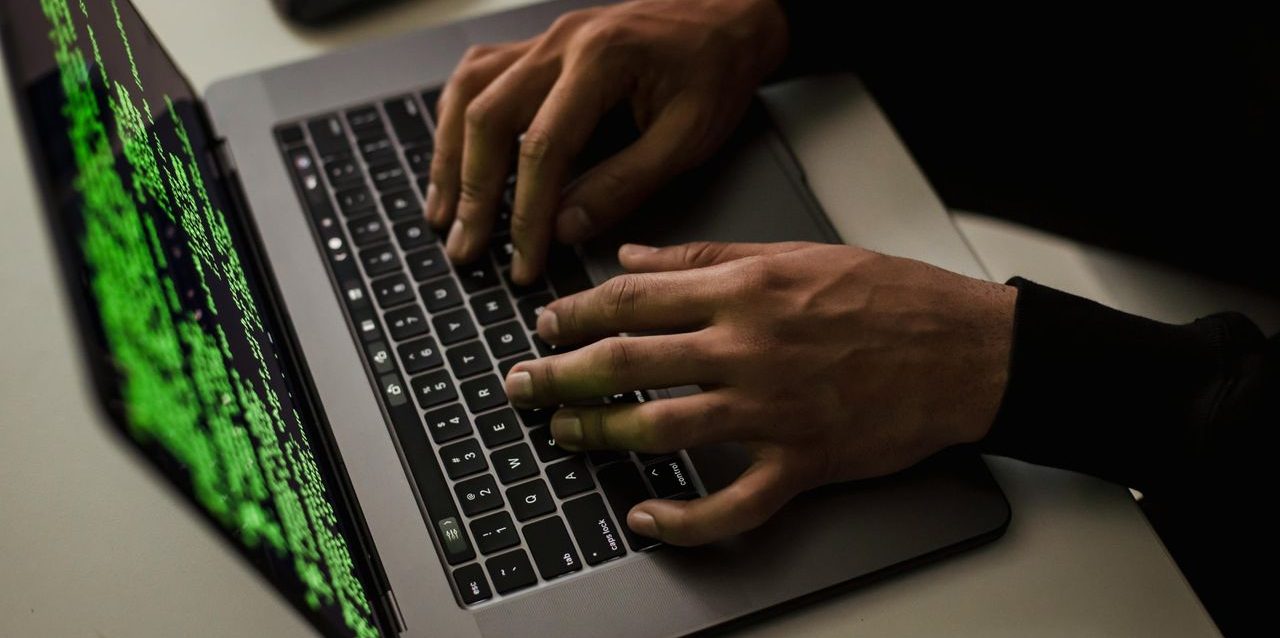 Hacker adds potentially catastrophic prompt to Amazon's AI coding service to prove a point
